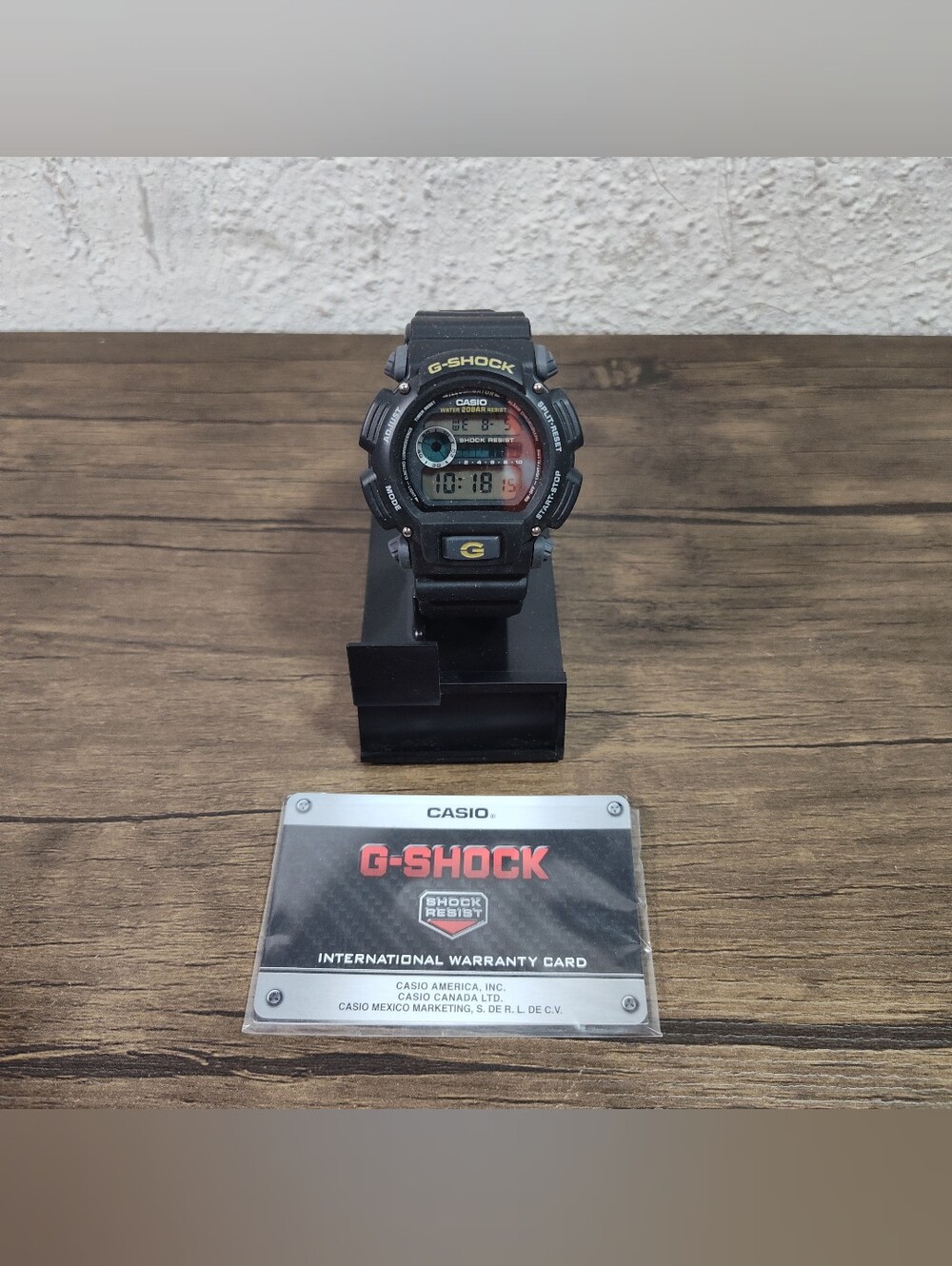Casio DW9052-1B, G-Shock Chronograph Watch, Resin Band, Alarm, 200 Meter WR. New